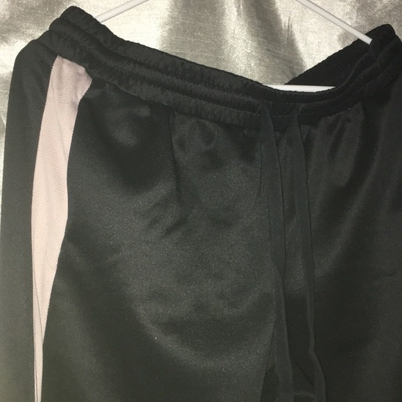 Track pants! - Picture 2 of 5